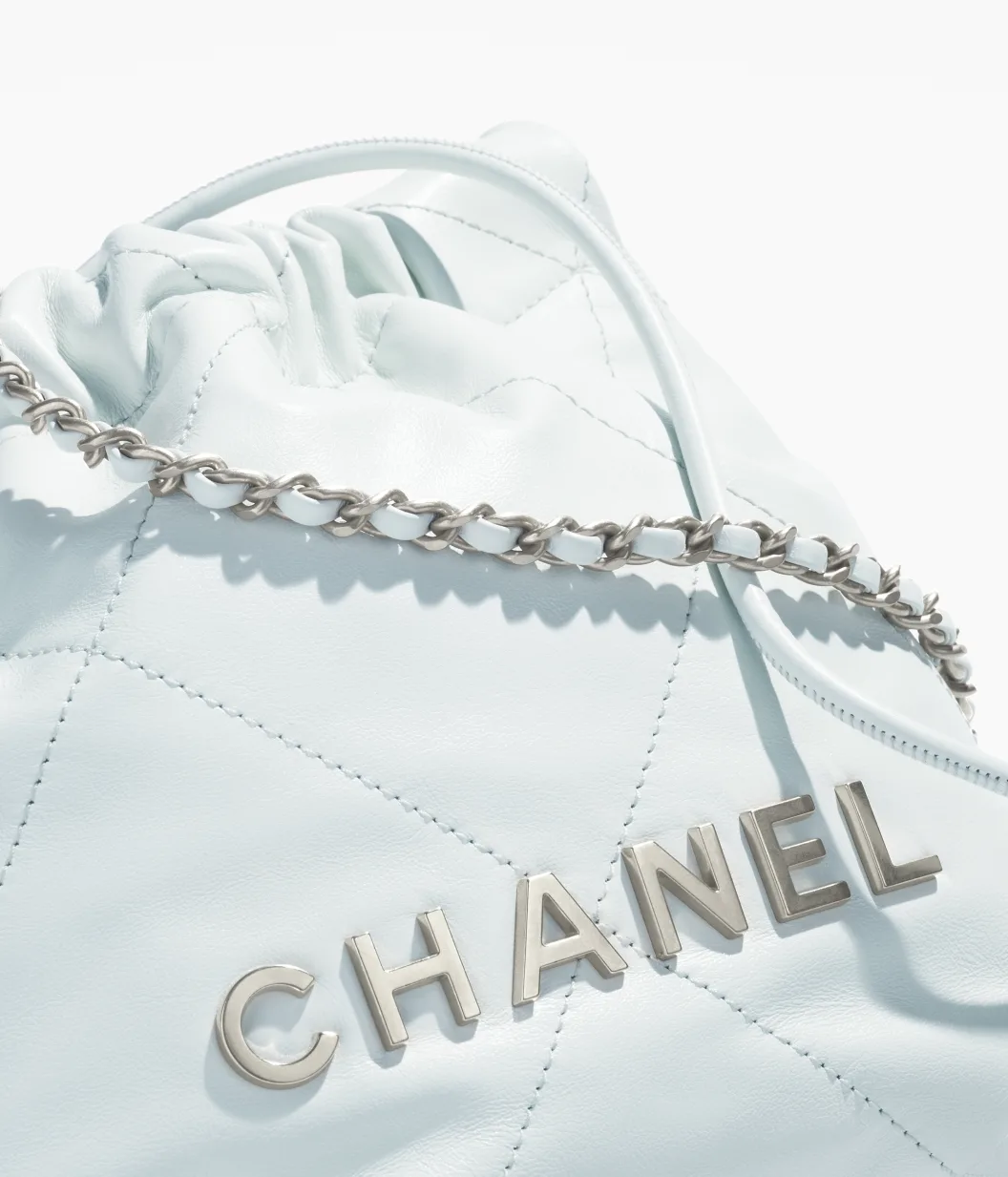 CHANEL 22 Mini Handbag
