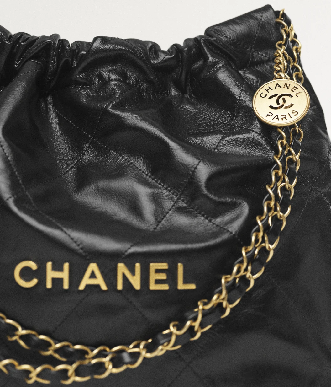 CHANEL 22 Small Handbag
