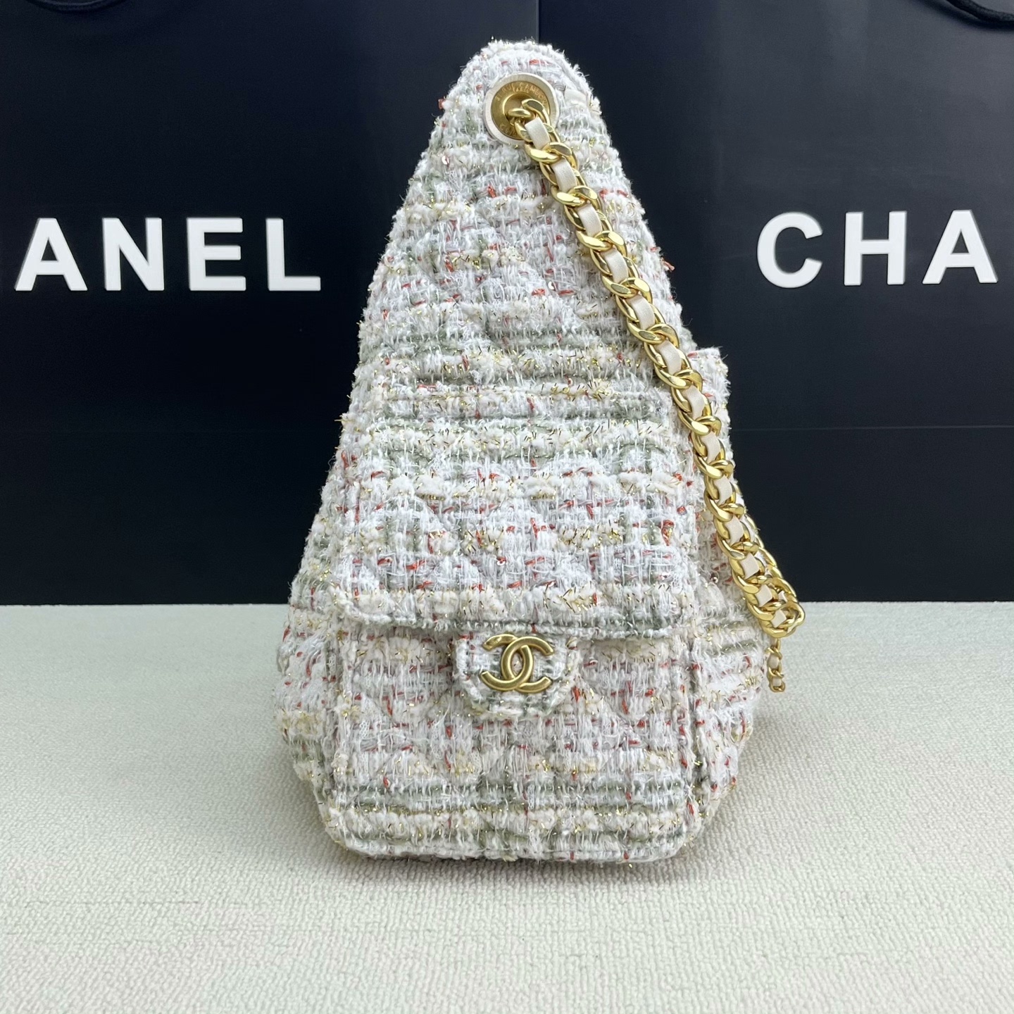 CHANEL 25 Small Handbag
